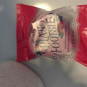 Perfectly Posh Play Footsie Exfoliating Foot Pebble